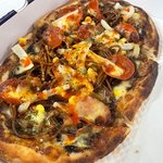 치팅데이라서 짜짜로니 <b>피자</b> 저도 먹어보았습니다ㅋㅋ