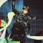 <b>무대</b>를 <b>위아래</b>로 찢는 남돌