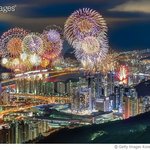 화려하고 <b>웅장</b>한