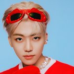 [NCT드림] <b>예전</b> 가수들 잡지보면 눈에 렌즈 비춰지는거 있는데