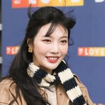 [드루와] [포토] 레드벨벳 조이, '가까이서 보면 <b>이런</b> <b>느낌</b>'
