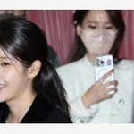 안정환 아내 이혜원, <b>행사장</b>에서 만난 아이유 도촬