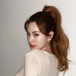 나나 <b>타투</b> 하기 전 과 후