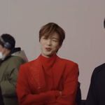 강다니엘 옆에 <b>위</b><b>댐</b>보이즈??