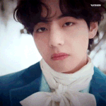 [군대] 엥 김태형 생일<b>화보</b> 지금<b>봄</b> 뭐임