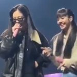 유럽콘에서 리사파트 랩하는 <b>로제니</b>