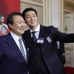 와 조규성 잘생겼네