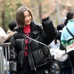 [<b>사진</b>]있지 류진, '팬들 향한 반가운 <b>손</b>인사'