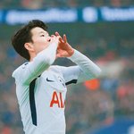 <b>손흥민</b> 짤 털어달래서^^