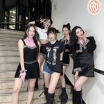 [댓글부탁해] 이 사진 왤케 <b>누끼</b> 인간들 같냐