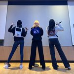 세명 중에 <b>리즈</b>가 제일 크네