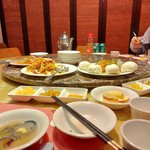 원래 요리가 눈꼽만큼 나오냐