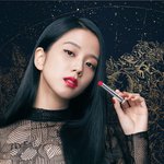 지수 <b>디올</b> 뷰티 화보 봄?