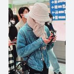 [스키즈] 근데 현진이 일본갈때 쓴 하얀 <b>털모자</b>