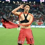 [댓글부탁해] 황희찬 <b>상체</b>에 이거 뭐임?