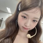 장원영 설윤 카리나 잘나가니깐