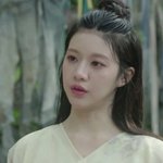 아니 진짜 고윤정이 이쁨??..<b>gif</b>