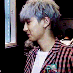 저는 엑소 <b>찬열</b>이한테 푹 빠졌어요