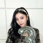 [모두드루와] 04년생 여우상 미녀 여자 아이돌 jpg.