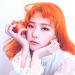 오렌지 계열 염색했던 아이돌.jpg
