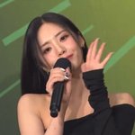 [엔터톡] 레드카펫 보는데 프<b>미나</b> 지원이