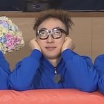 야 안 쓰는 물건이나 옷들좀 팔사람