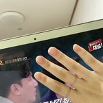 나 네일하기엔 <b>손톱</b> 짧나?