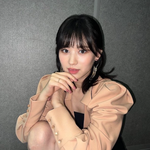 단발로 다양한 스타일 보여주는 여돌