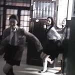 뉴진스 뮤비 <b>90</b>년대 감성 지린다..