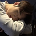 [모두드루와] 비투비 이창섭으로 보는 남자 <b>편한</b> 룩 vs 꾸민 룩