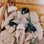미래소년 “SS501 히트곡 리메이크 <b>영광</b>, 크리스마스 선물 되길”