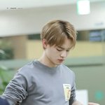 <b>관찰</b> 예능에서 보고 싶은 아이돌