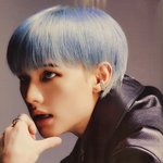 <b>황현진</b>