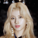 <b>사나</b> 머리색 뭐가 제일 예쁜거 같냐