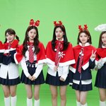 <b>산타</b>복 입은 아이브 멤버들
