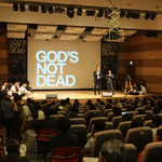 ‘신은 죽지 않았다’ 원작자 브룩스 박사, "하나님이 살아계신...