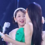 장원영 찐<b>웃음</b>