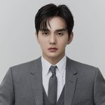 점점 '아이홀'이 깊어<b>진다</b>는 곧 31세 유승호 근황..jpg