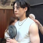 전정국 얼굴이랑 몸