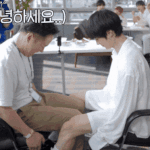 범규 근육 되게 의외다;;ㄷㄷㄷㄷㄷ