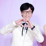 올해 연말<b>설문</b> 전부 최상위권 찍은 대중성 갑 남녀연예인.jpg