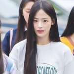 갑자기 <b>민지</b> 까글은 왜케 많아짐