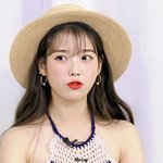 고민하는 팬에게 현실적인 조언하는 아이유