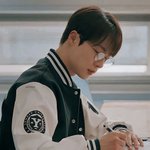 올해 우리를 설레게 한 <b>선배들</b>