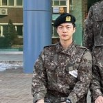 방탄 <b>진</b> 새로 뜬 군대 사진
