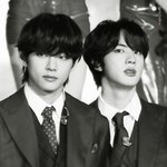 [군대] 태형이 석진이 <b>투샷</b>