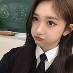 이<b>서도</b> 중2때 데뷔했구나