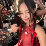 [뷰티] <b>스카</b>에 제니 손민수 있음