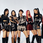 작년에 데뷔한 레전드 아이돌 컴백한대