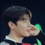 [모두드루와] 어제 자 <b>나고야</b> 공연 차은우 직찍